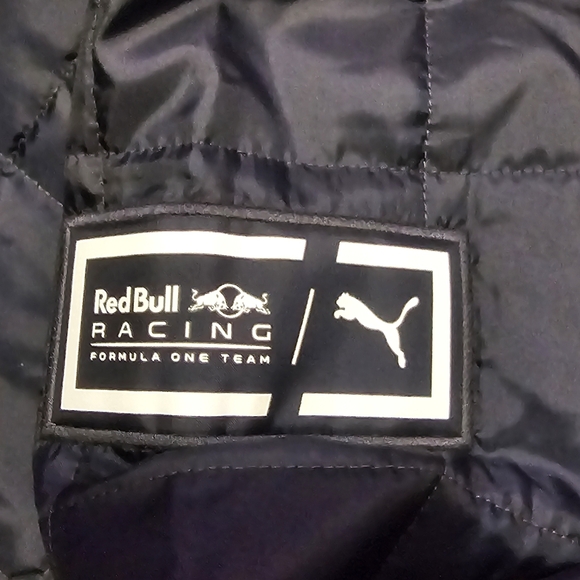 Redbull Formula One Racing Team Puma - Picture 5 of 6